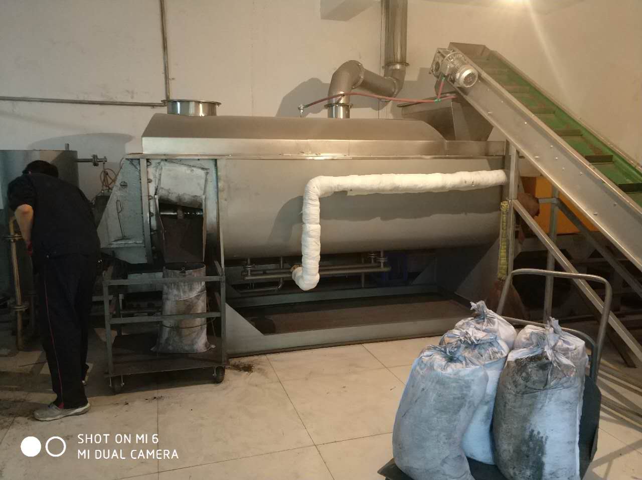 江苏太阳臣“空心桨叶干燥机”用于银粉烘干